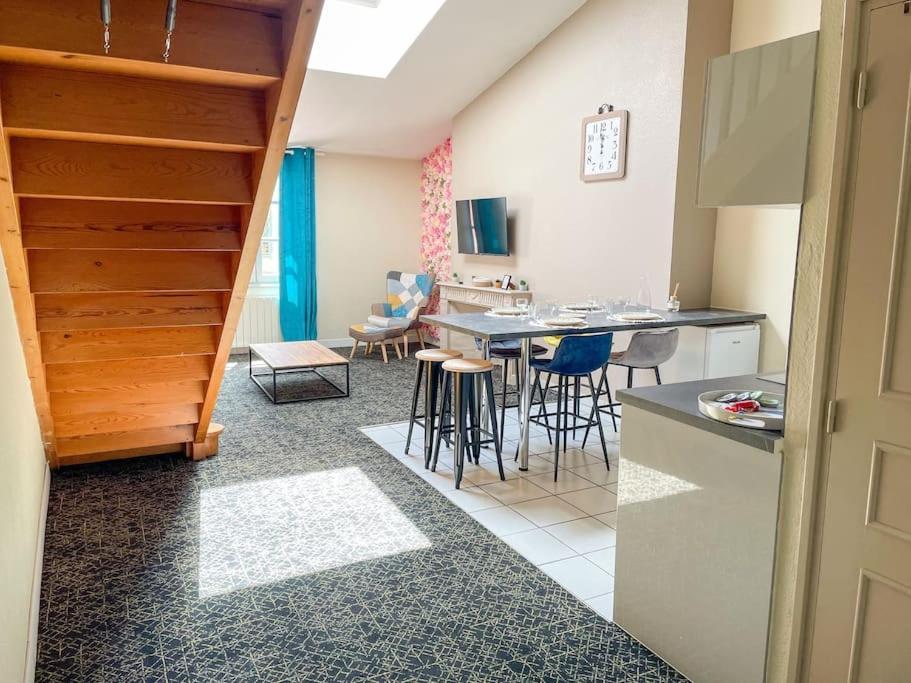 Le Saint Gilles Cosy, Centre-ville, Wifi Apartment Le Puy-en-Velay