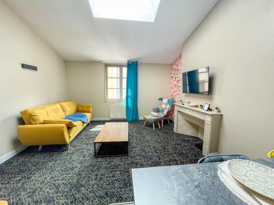 Apartamento Le Saint Gilles Cosy, Centre-ville, Wifi Le Puy-en-Velay